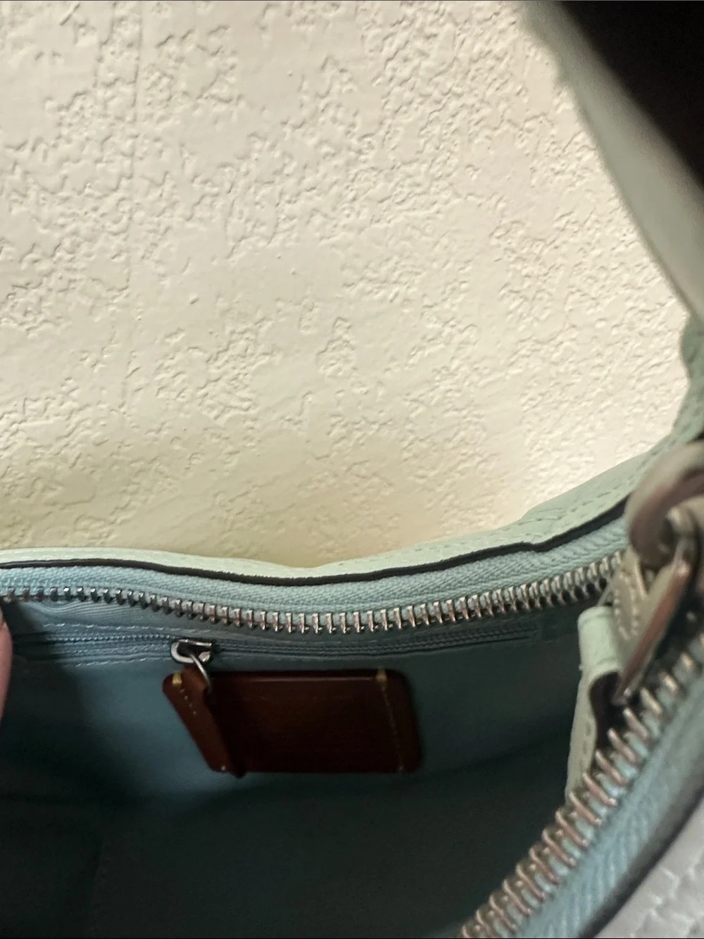 Coach NWOT Carmen Mini Crossbody Bag - Picture 5 of 6